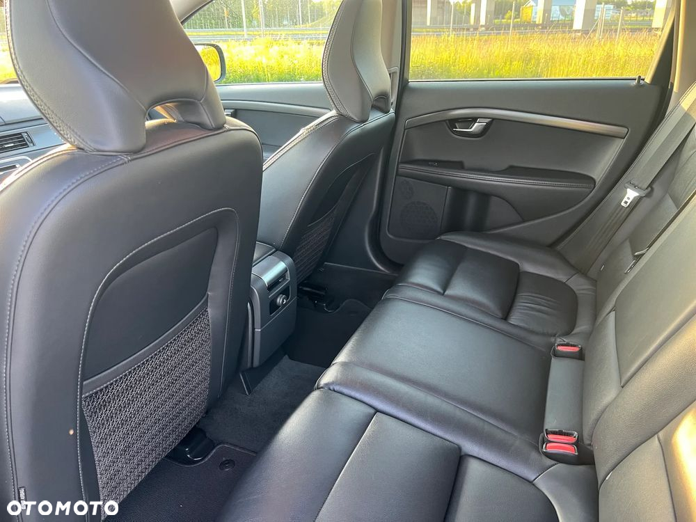 Volvo XC 70 D4 AWD Summum - 25