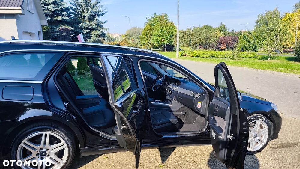Mercedes-Benz Klasa E 320 CDI Avantgarde - 19