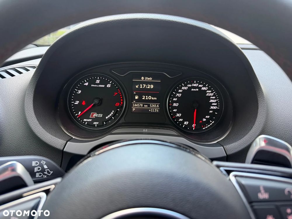 Audi RS3 Sportback Standard - 9