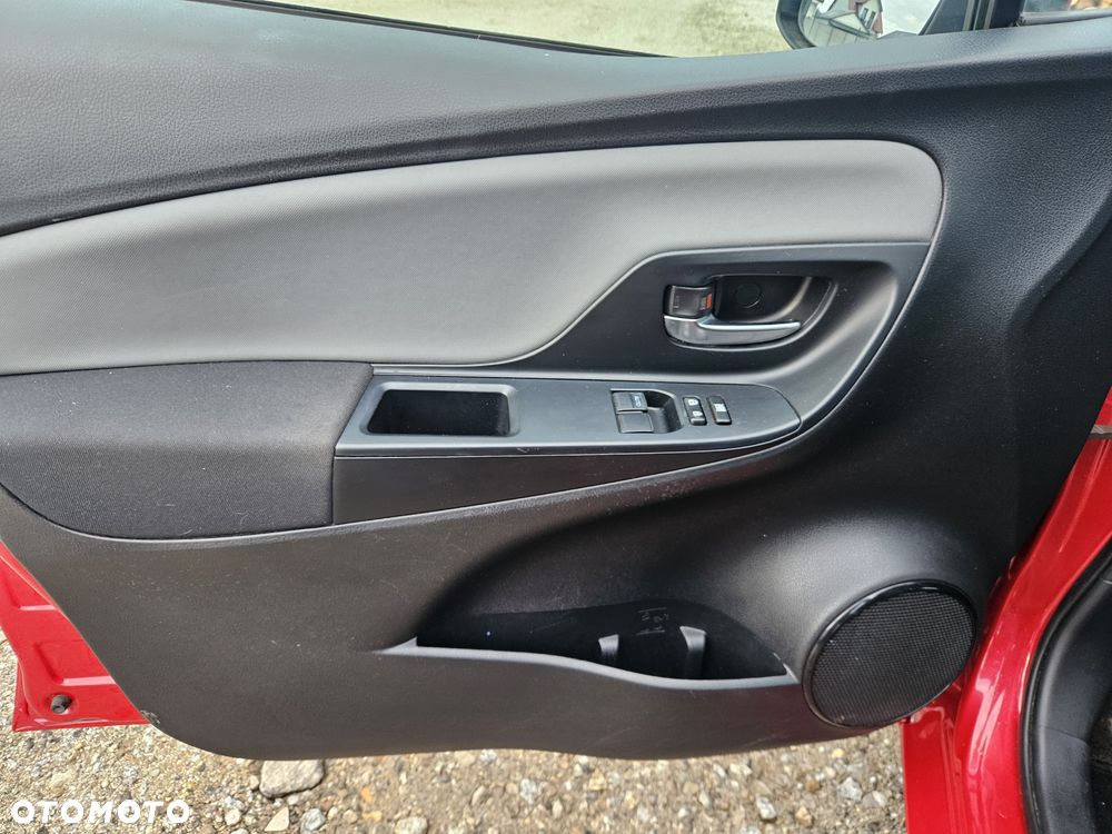 Toyota Yaris 1.33 VVT-i Comfort - 22