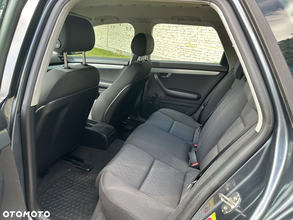 Audi A4 Avant 1.6 - 18