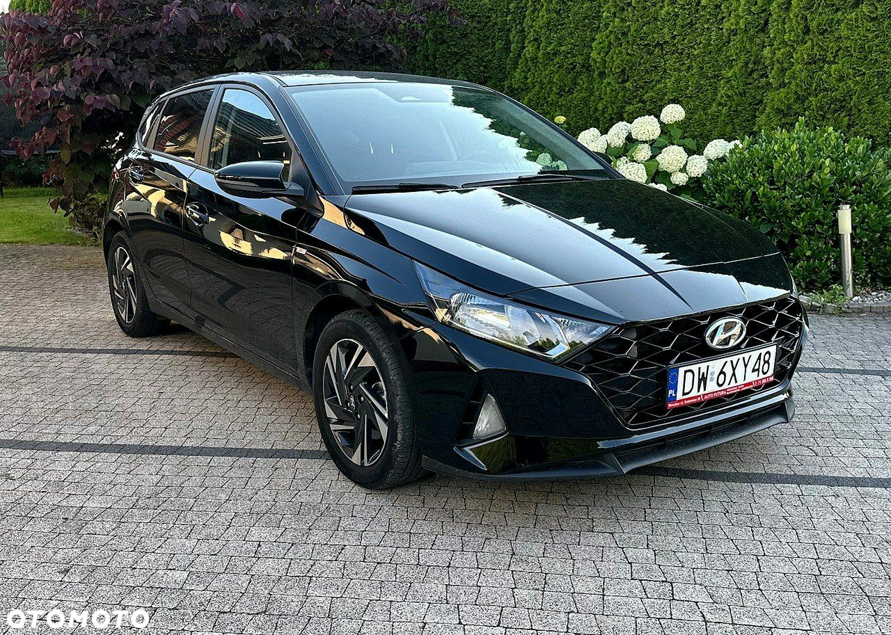 Hyundai i20 - 17