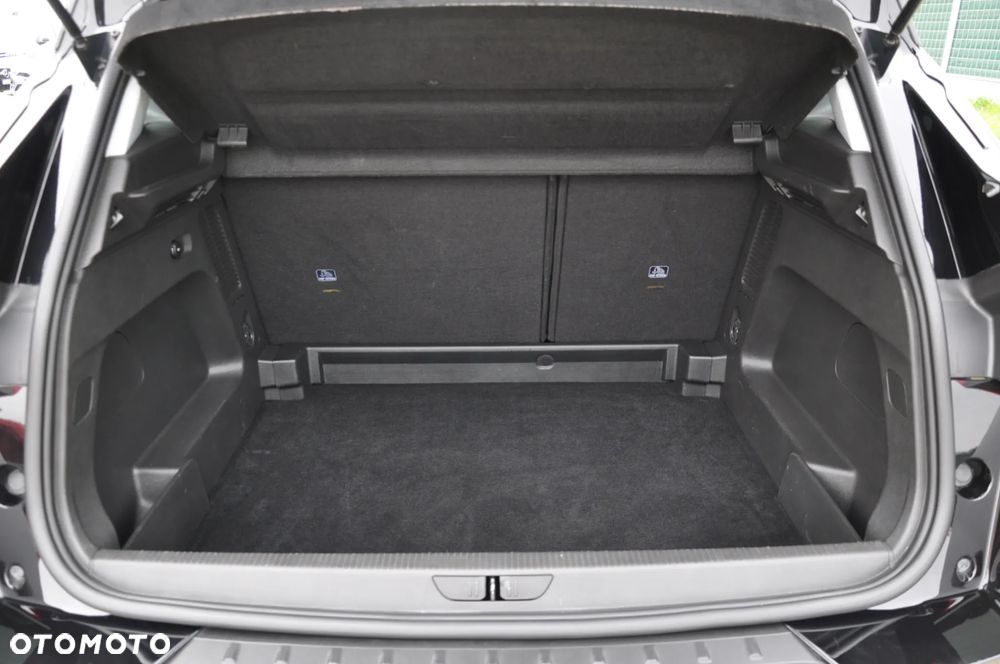 Opel Grandland X 1.2 T GPF Design Line S&S - 19