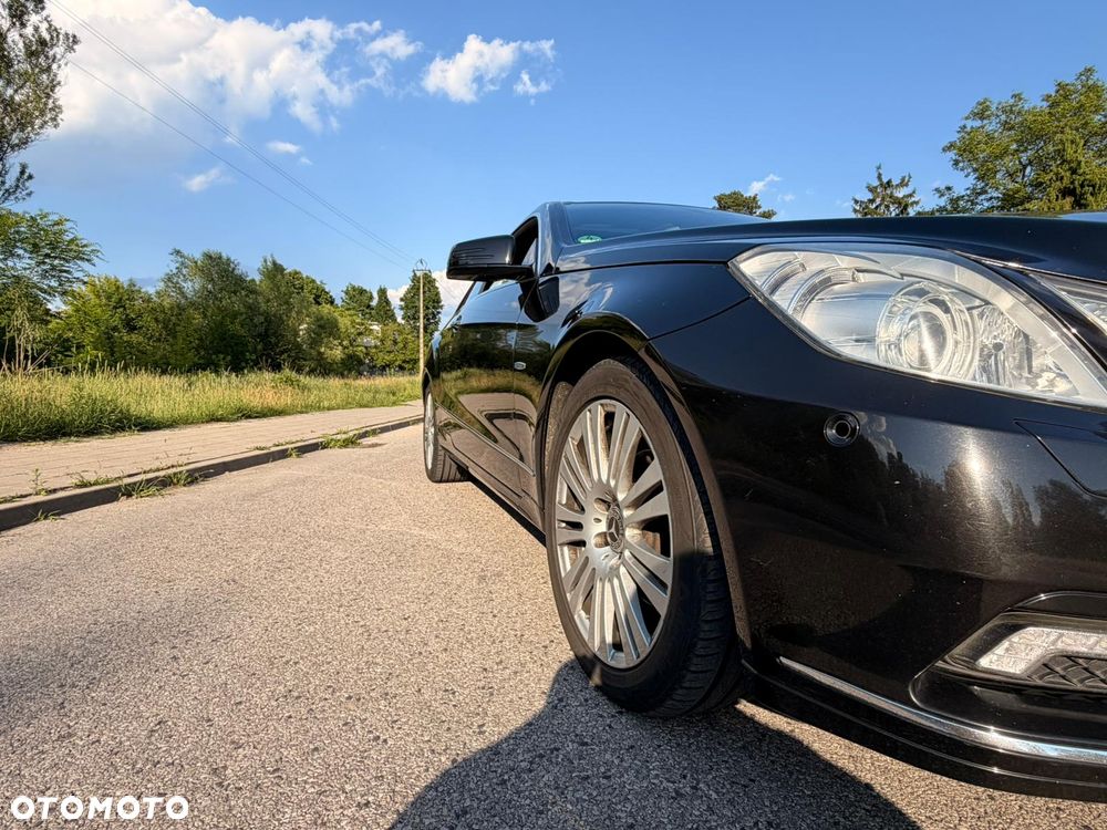 Mercedes-Benz Klasa E 250 CGI BlueEFFICIENCY Automatik Avantgarde - 9