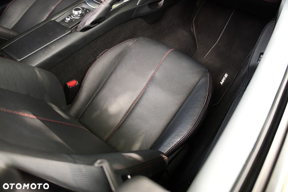 Mazda MX-5 SKYACTIV-G 131 Exclusive-Line - 33