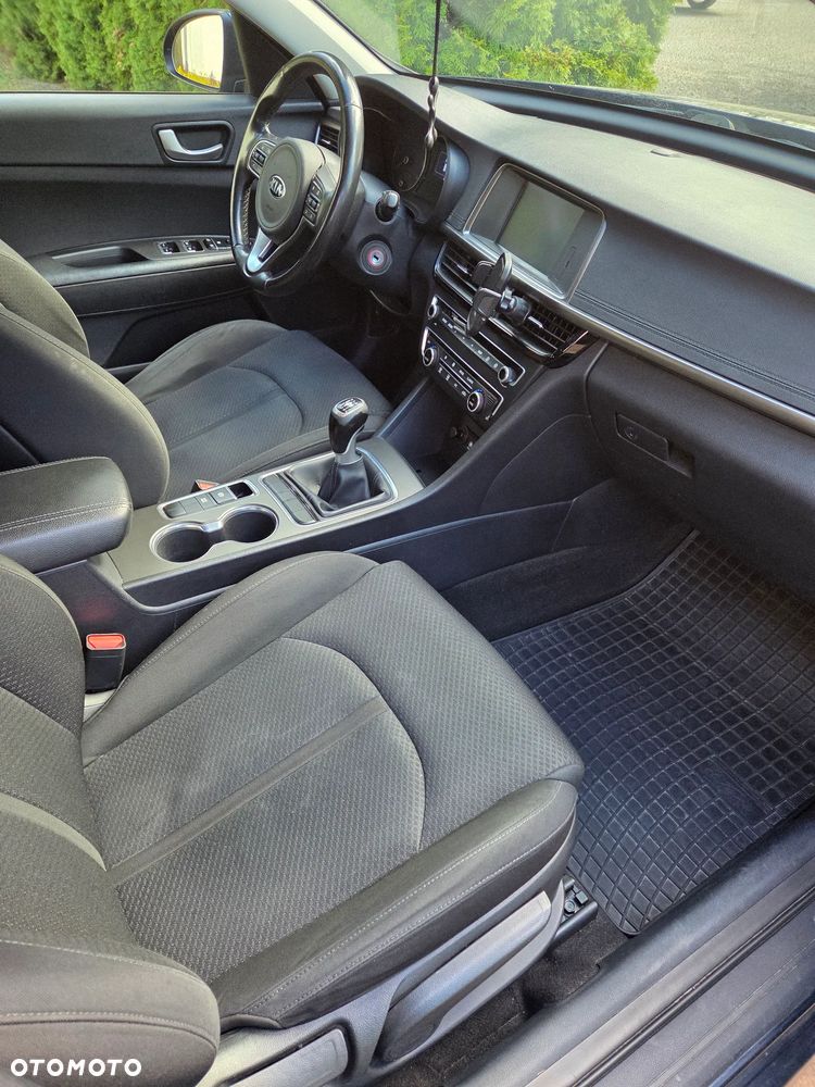 Kia Optima 1.7 CRDI M - 9