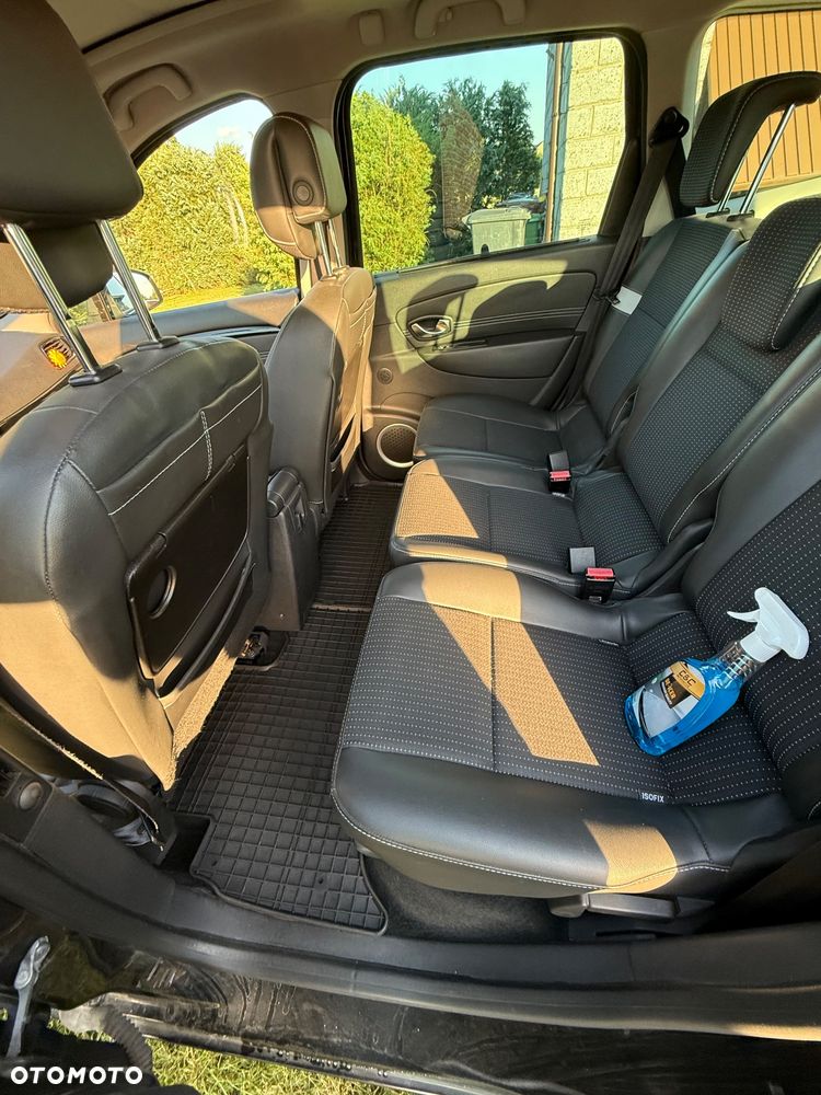 Renault Scenic - 19