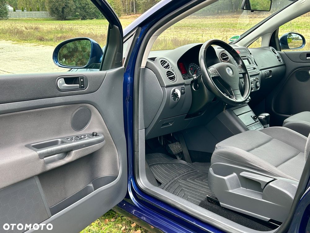 Volkswagen Golf Plus 1.9 TDI Comfortline DSG - 13