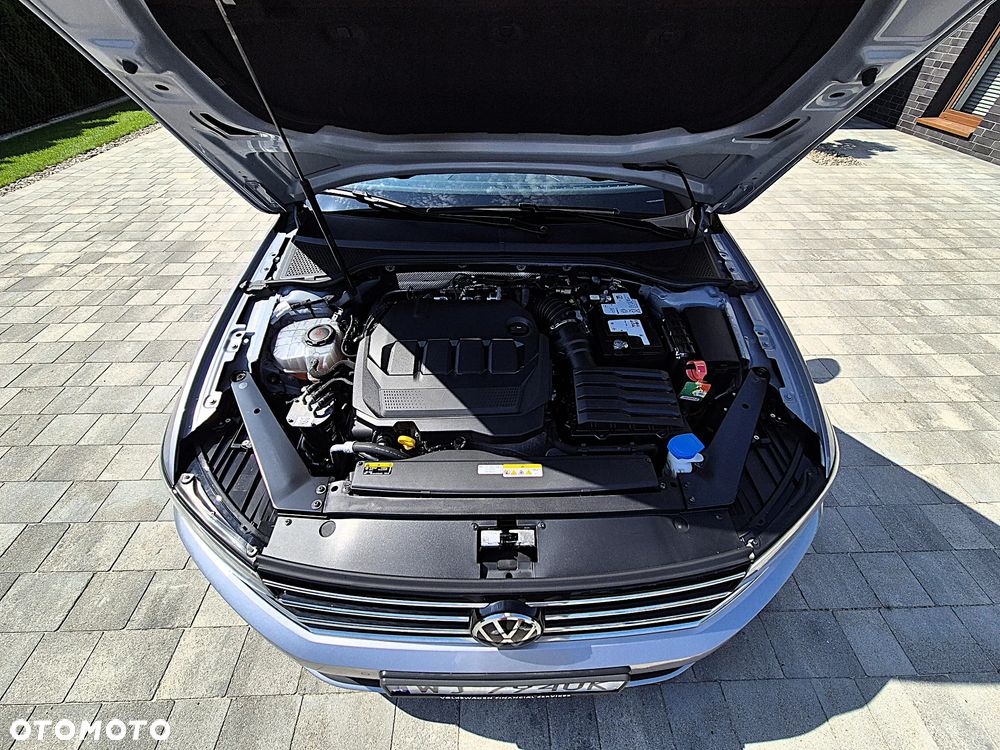 Volkswagen Passat 2.0 TDI EVO Business DSG - 27