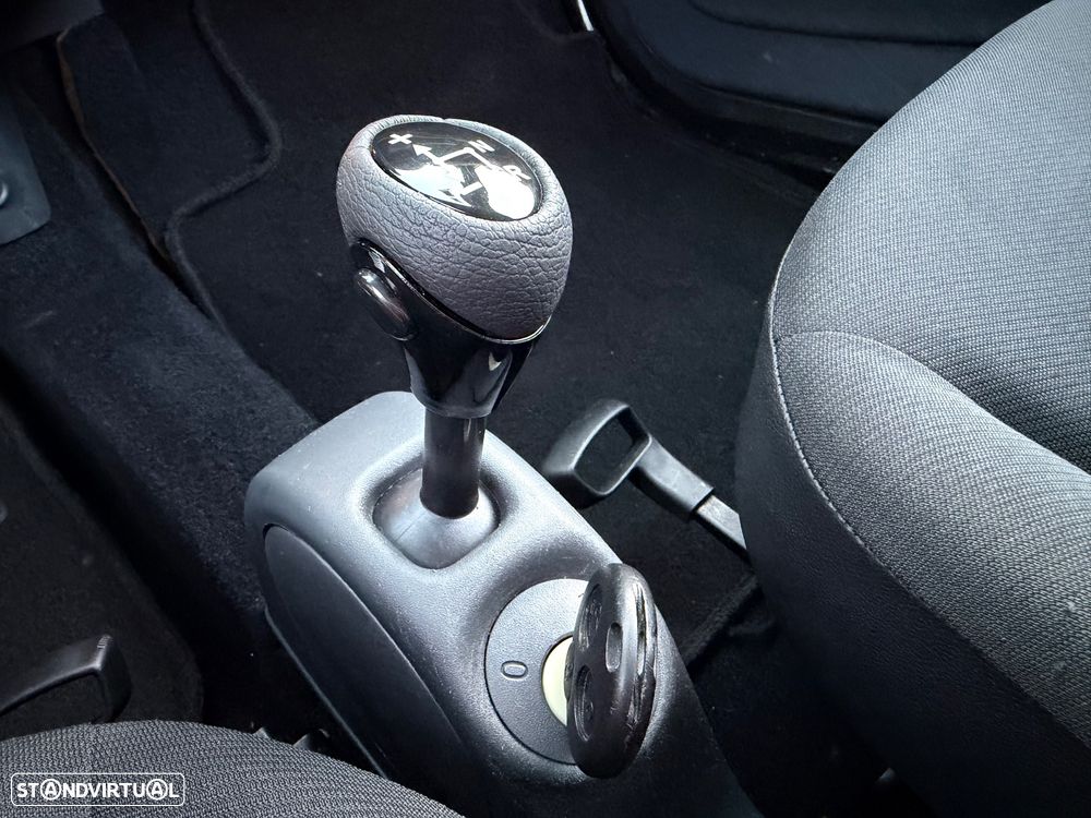 Smart ForTwo Coupé Pure cdi 41 - 15