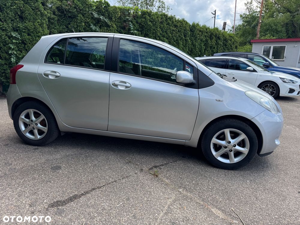 Toyota Yaris 1.0 VVT-i Sol - 8