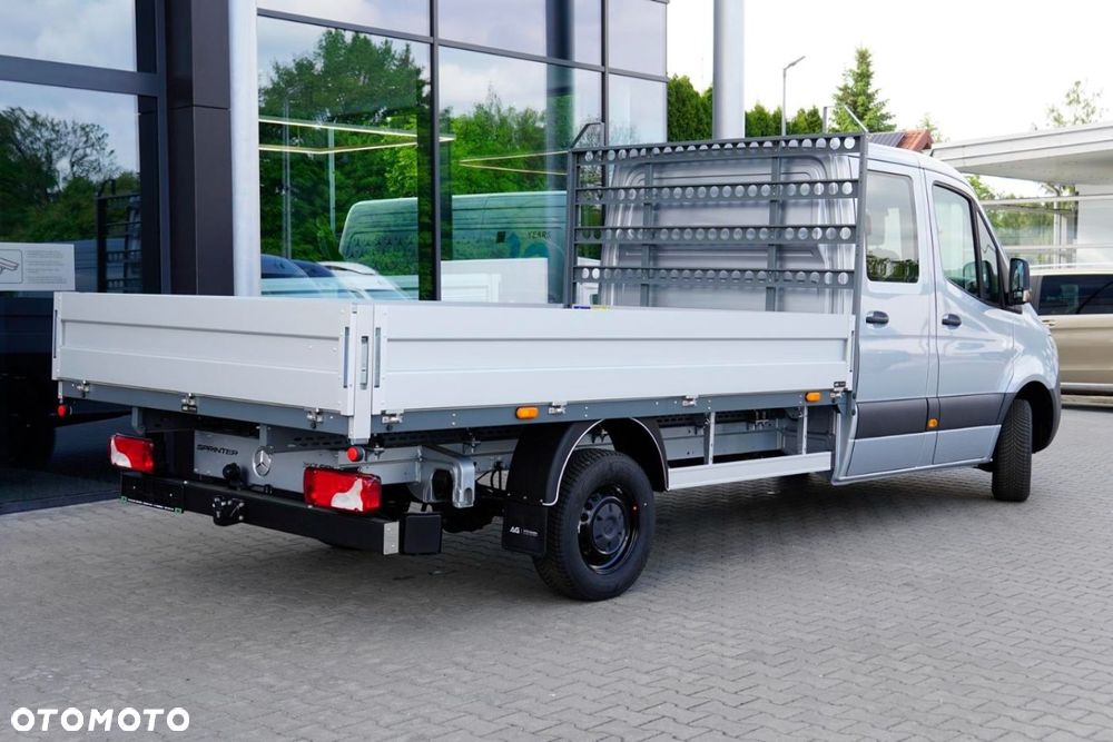 Mercedes-Benz Sprinter - 8