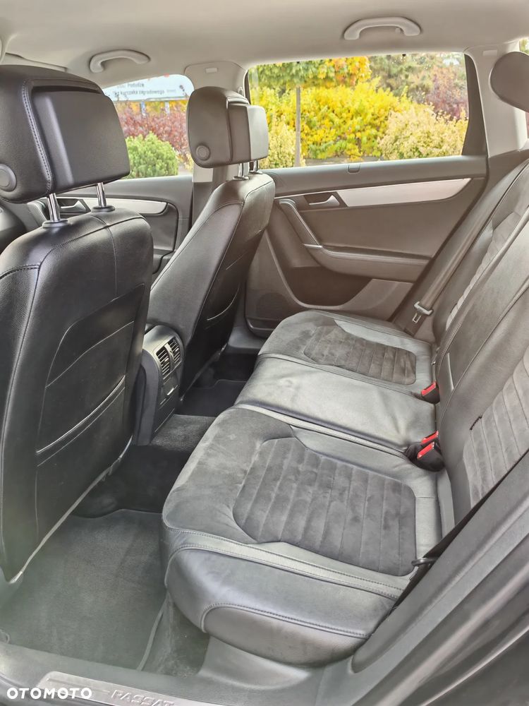 Volkswagen Passat 2.0 TDI Highline DSG - 10