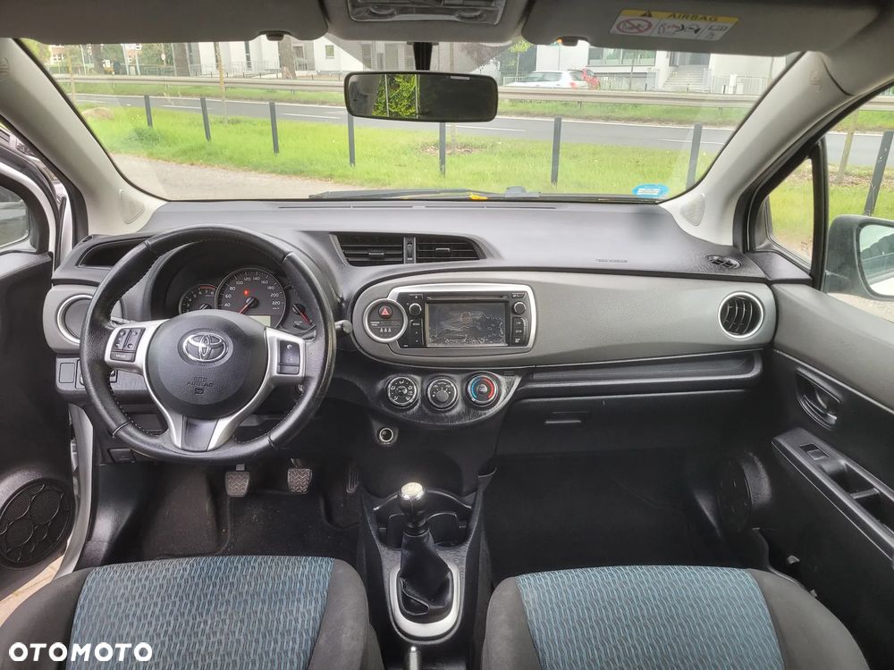 Toyota Yaris 1.0 Active - 19
