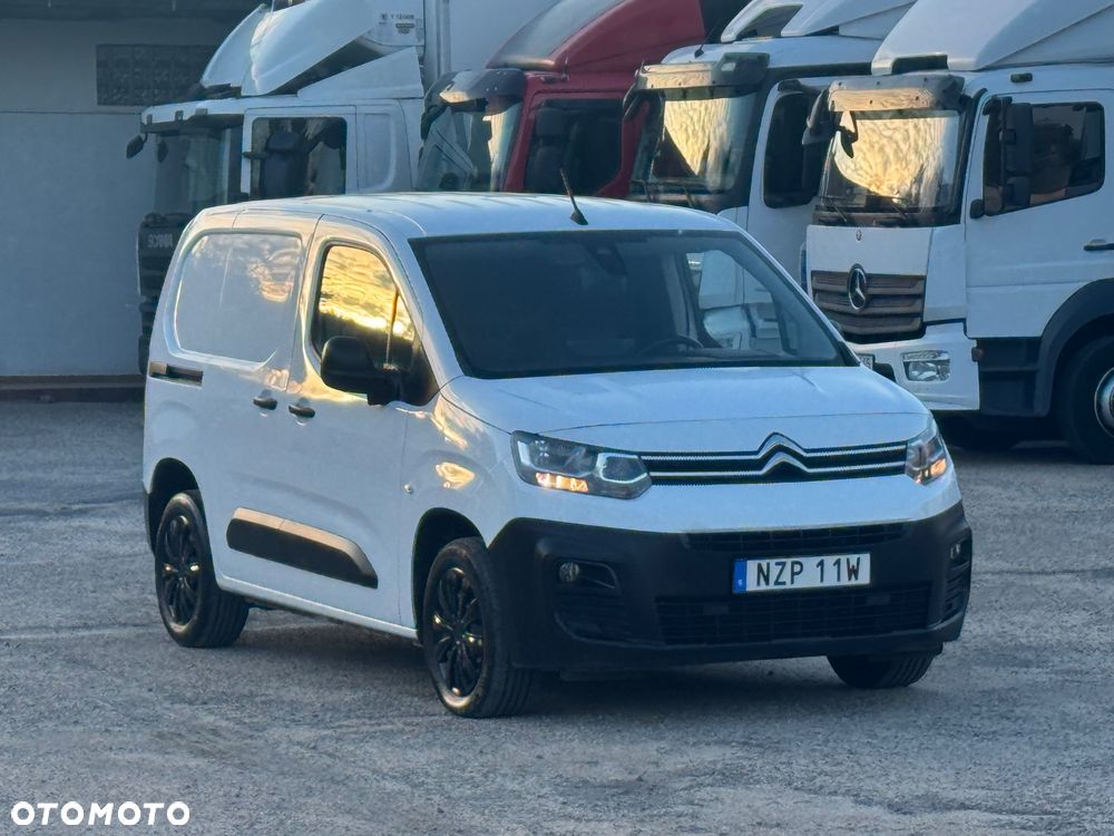 Citroën BERLINGO - 21