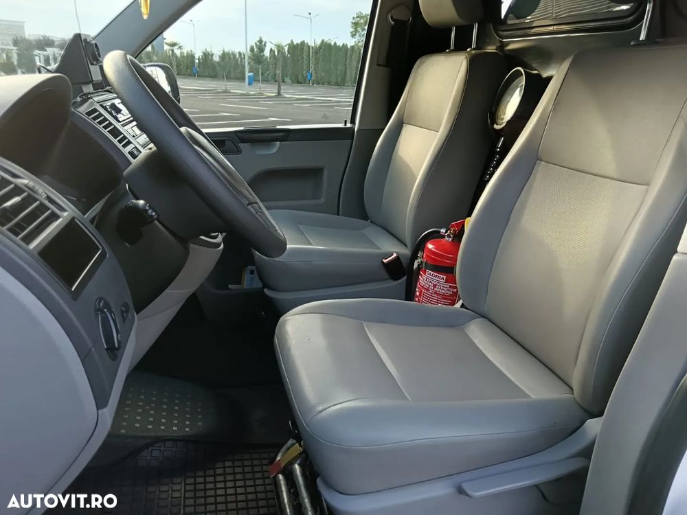 Volkswagen Transporter Multivan - 19
