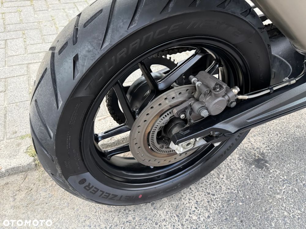Triumph Tiger - 20