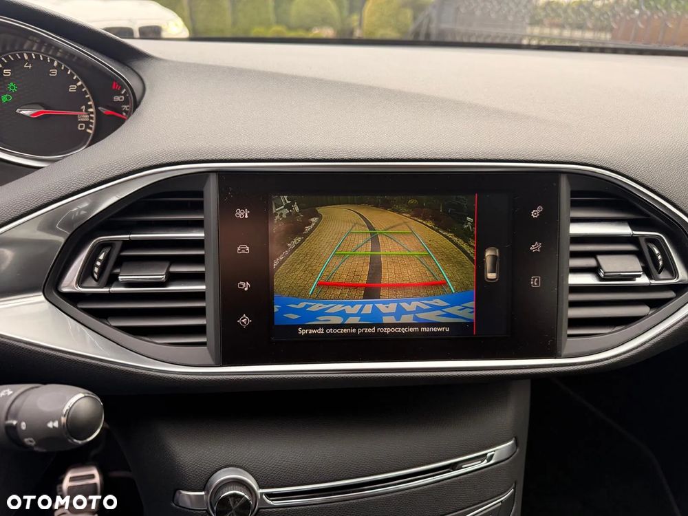 Peugeot 308 GTi by Sport - 8