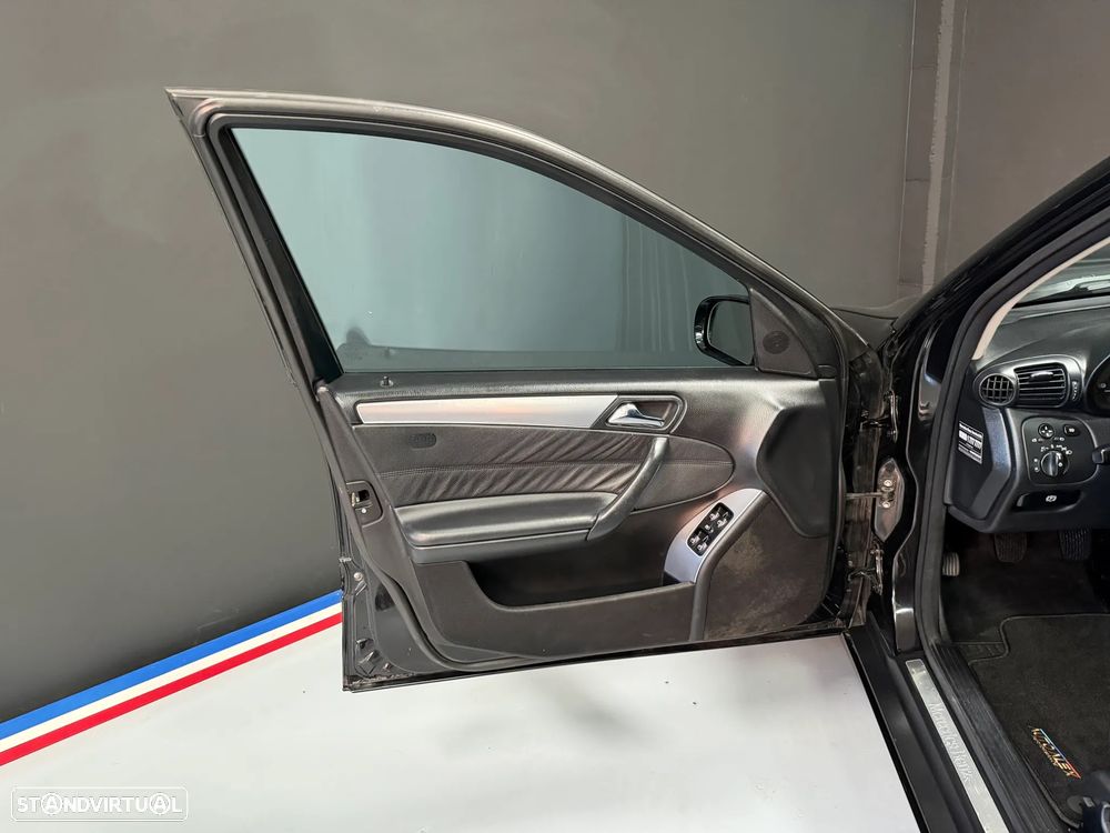 Mercedes-Benz C 220 CDI Avantgarde DPF - 9