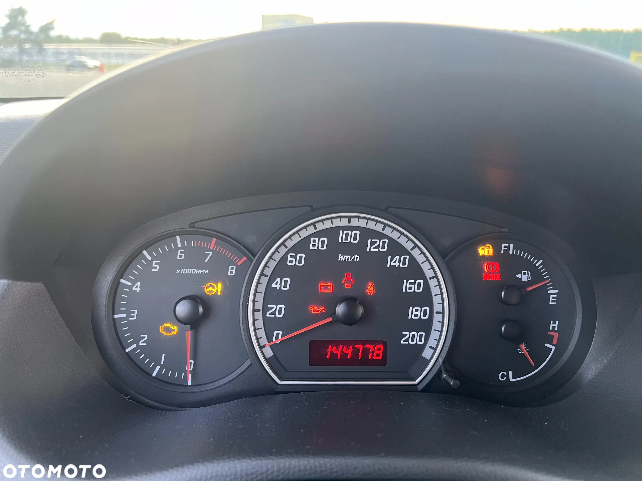 Suzuki Swift 1.3 Club - 11
