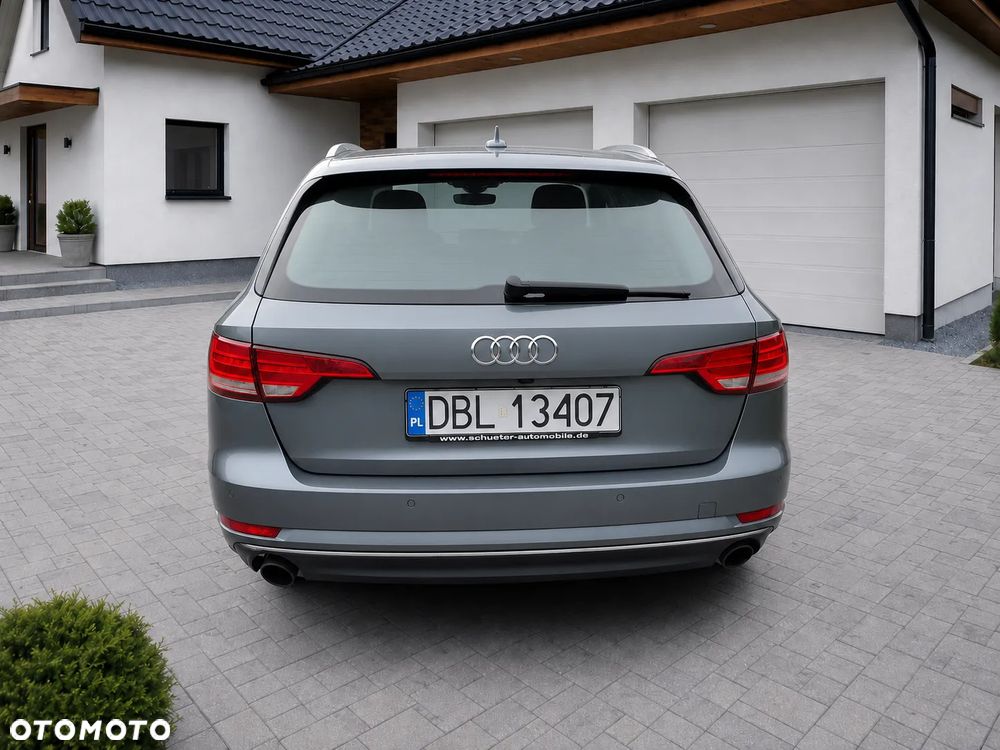 Audi A4 Avant 2.0 TFSI ultra S tronic design - 10