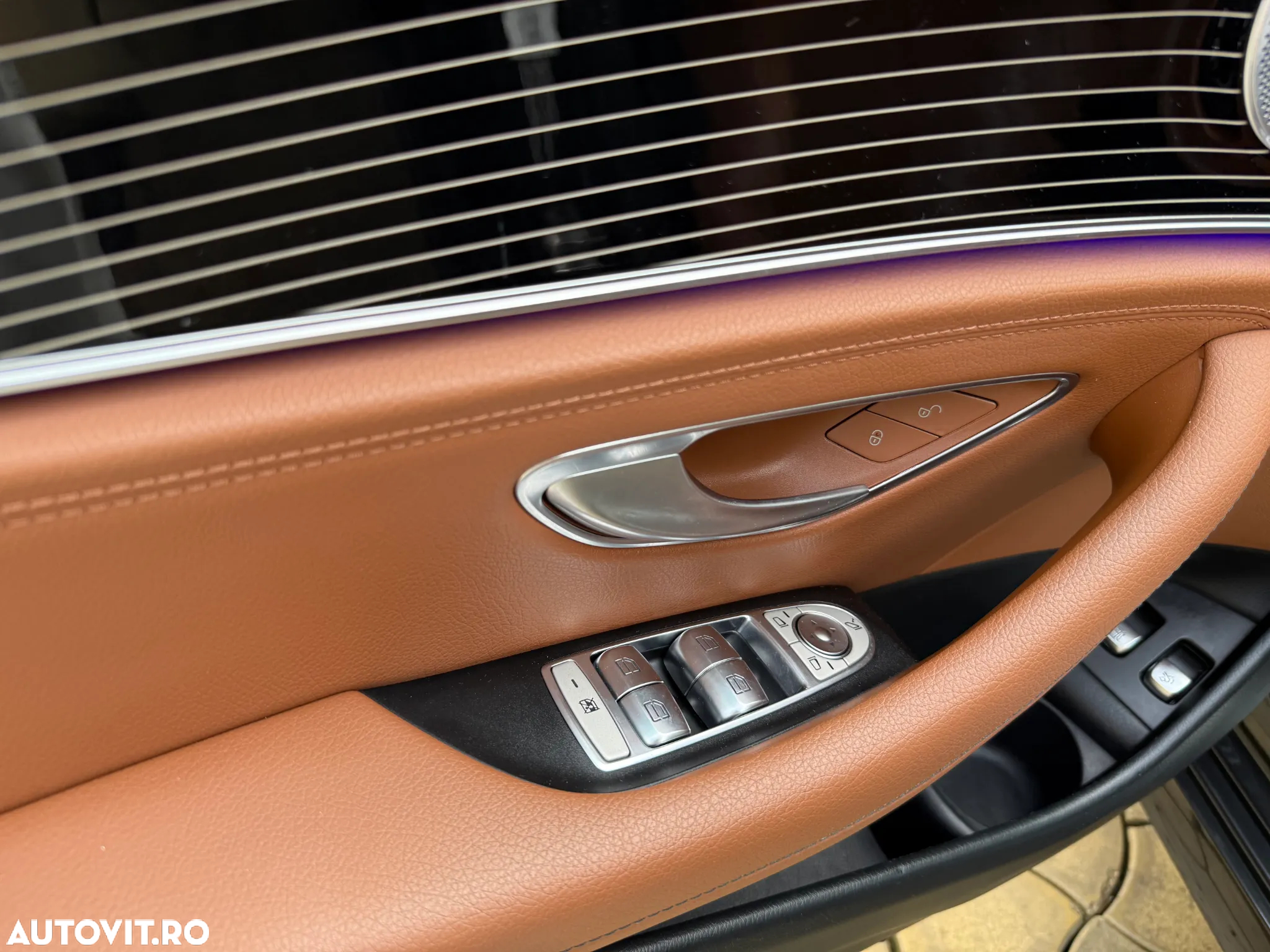 Mercedes-Benz E 300 T 9G-TRONIC AMG Line - 20