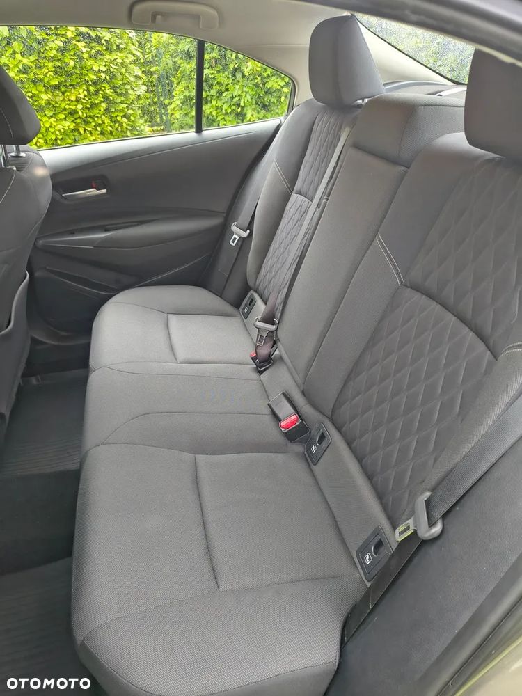 Toyota Corolla 1.8 Hybrid GPF Comfort - 13