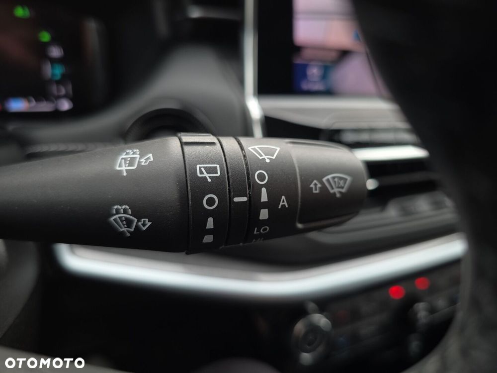 Jeep Compass - 31