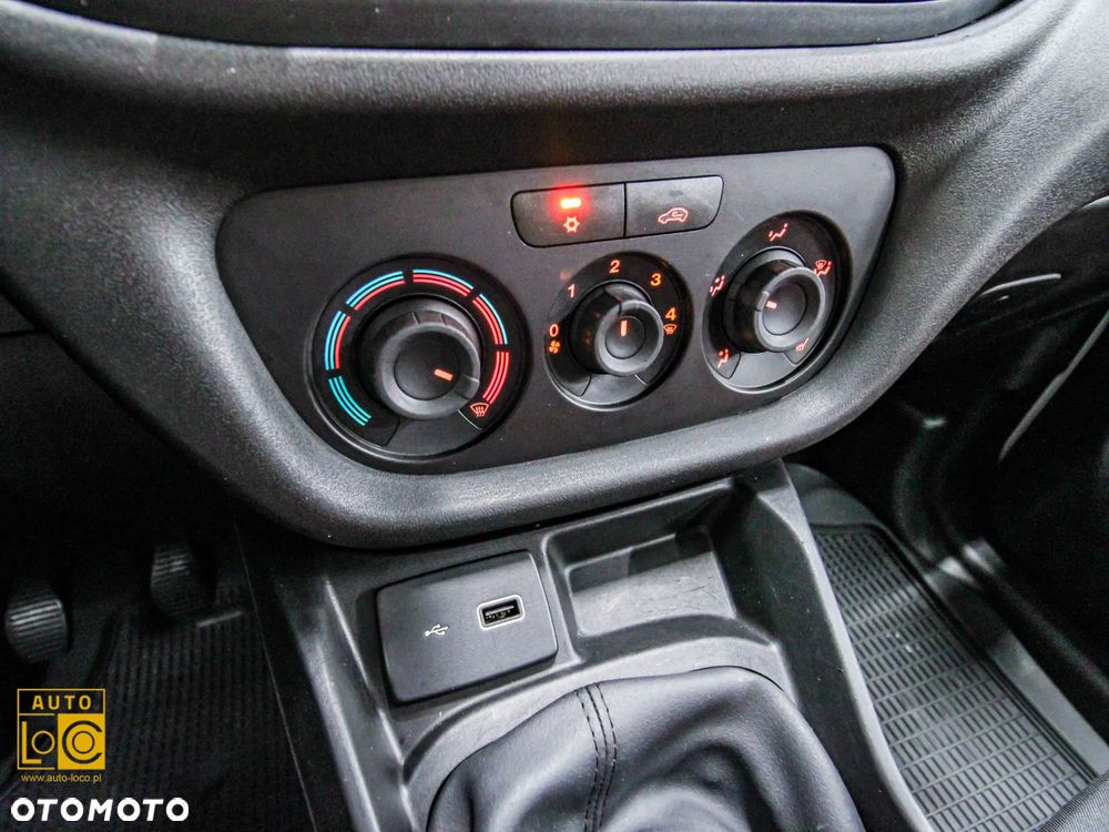 Fiat Doblo Kombi Maxi 1.6 MJ Dynamic - 21