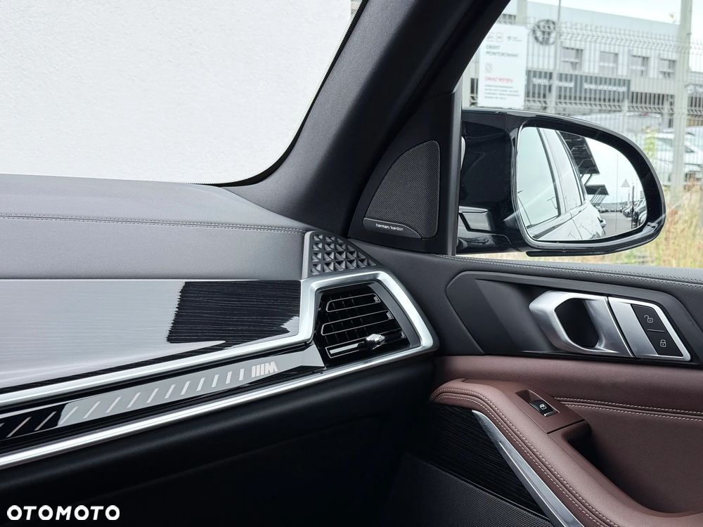 BMW X5 M M60i xDrive - 22