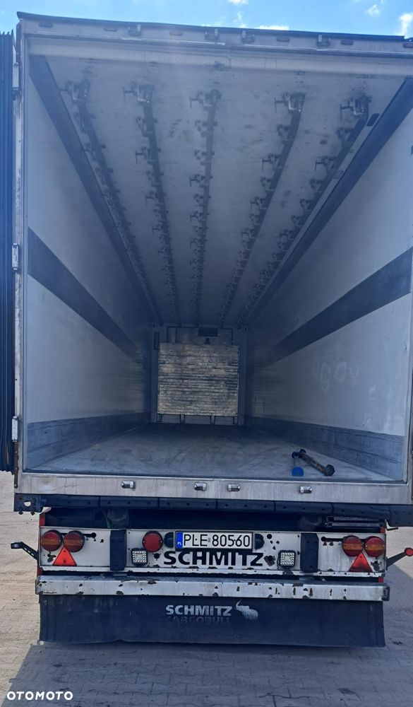 Schmitz Cargobull SKO 24 - 2