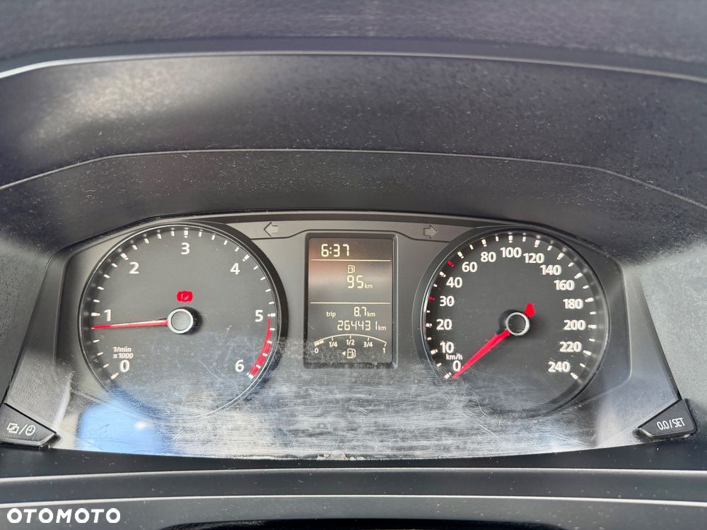 Volkswagen Transporter T6 - 24