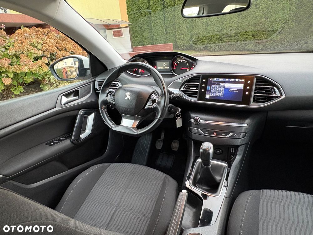 Peugeot 308 1.2 PureTech Active S&S - 8