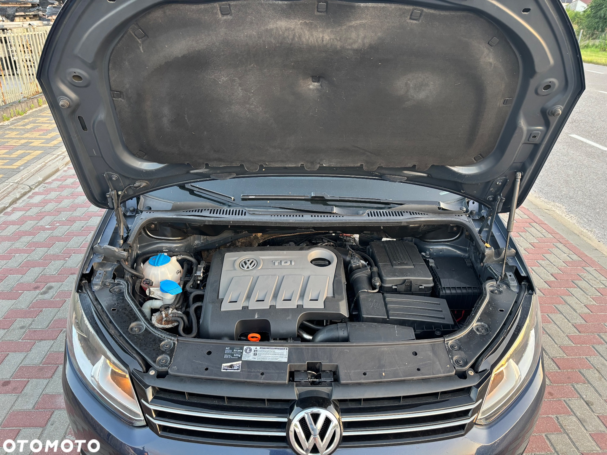 Volkswagen Touran - 17