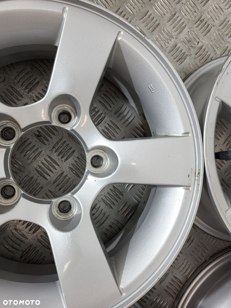 Suzuki Jimny Felgi Aluminiowe 15 - 17