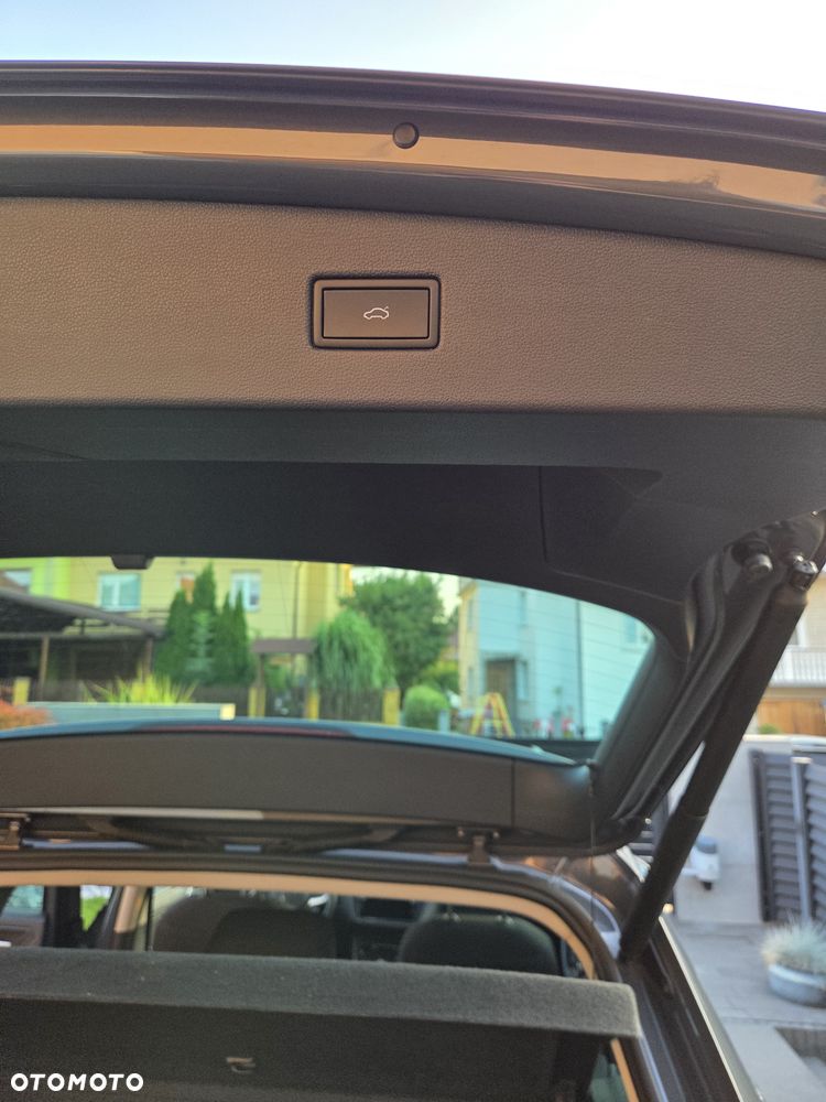 Volkswagen Tiguan - 17