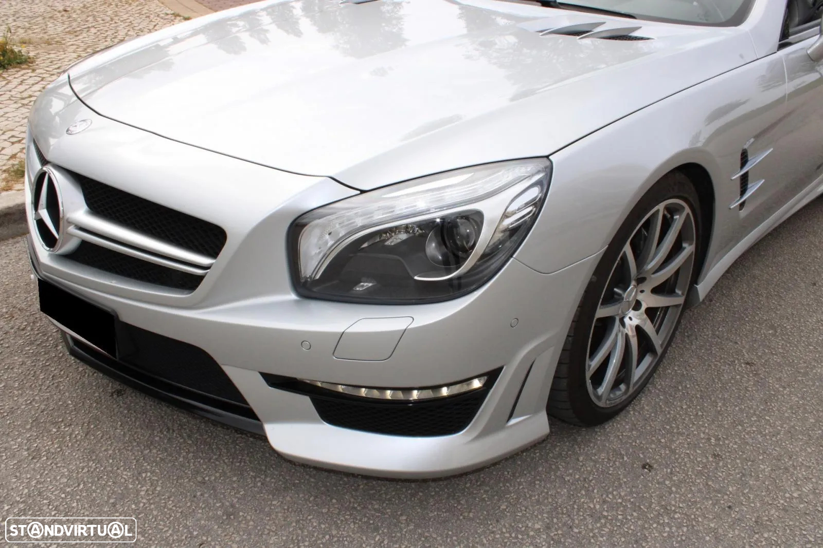 Mercedes-Benz SL 63 AMG - 12