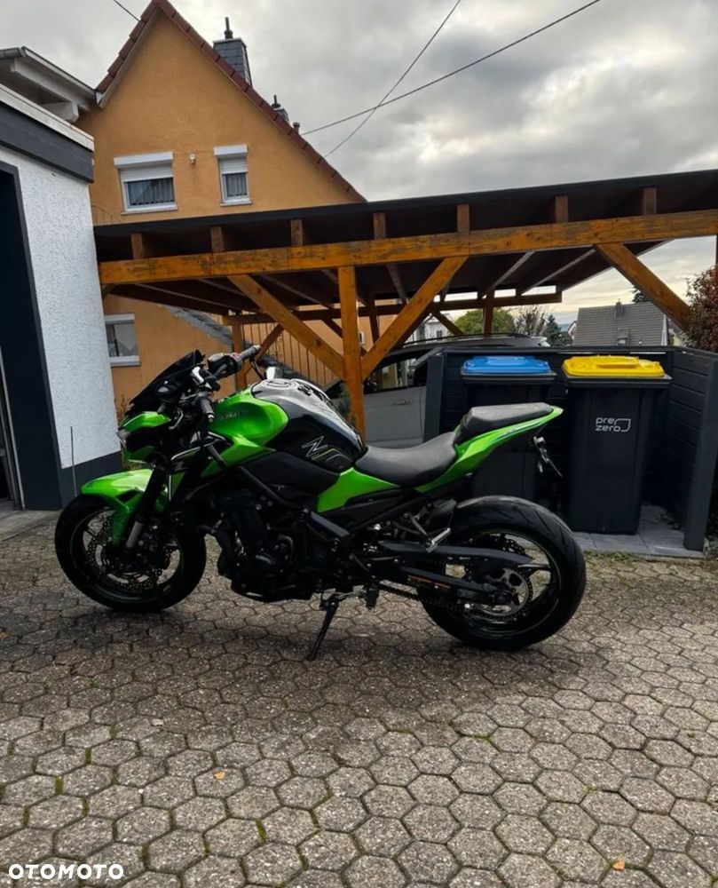 Kawasaki Z 900 - 5