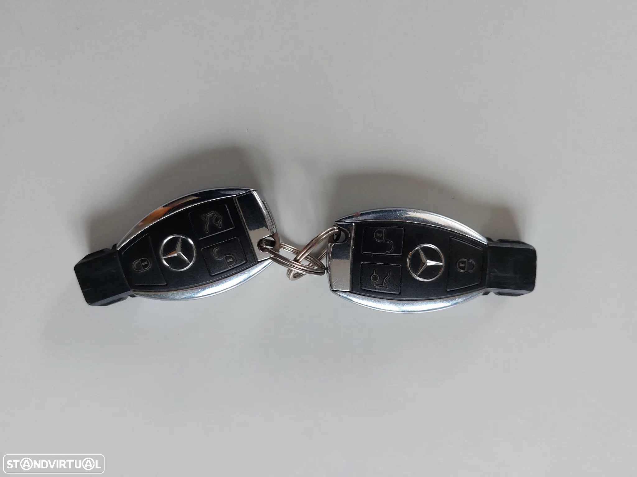 Mercedes-Benz E 250 CDi Avantgarde BlueEfficiency - 44