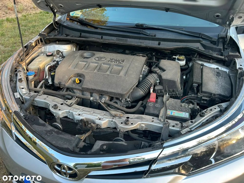 Toyota Corolla 1.6 Comfort - 18