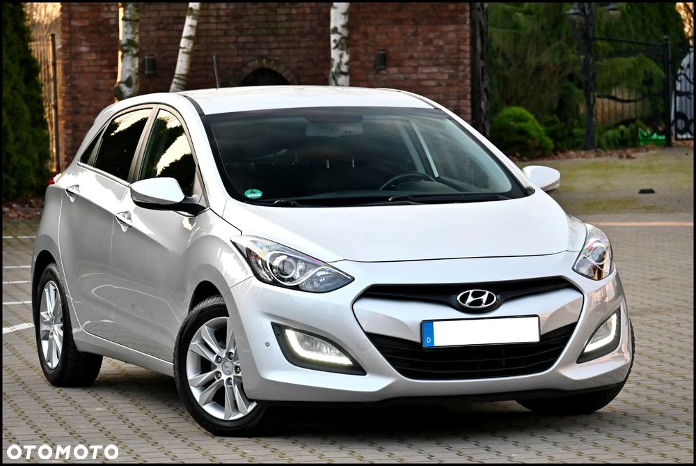 Hyundai i30 1.6 CRDi Premium - 1