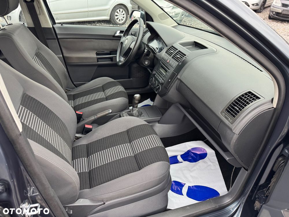Volkswagen Polo 1.2 Style - 14