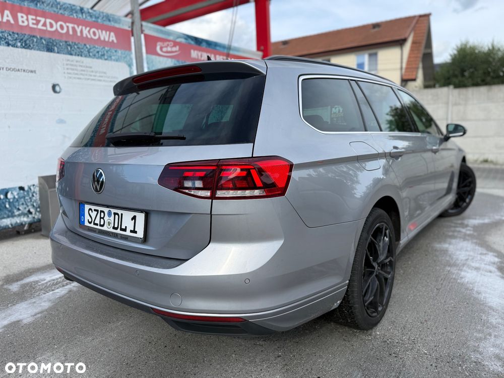 Volkswagen Passat - 5