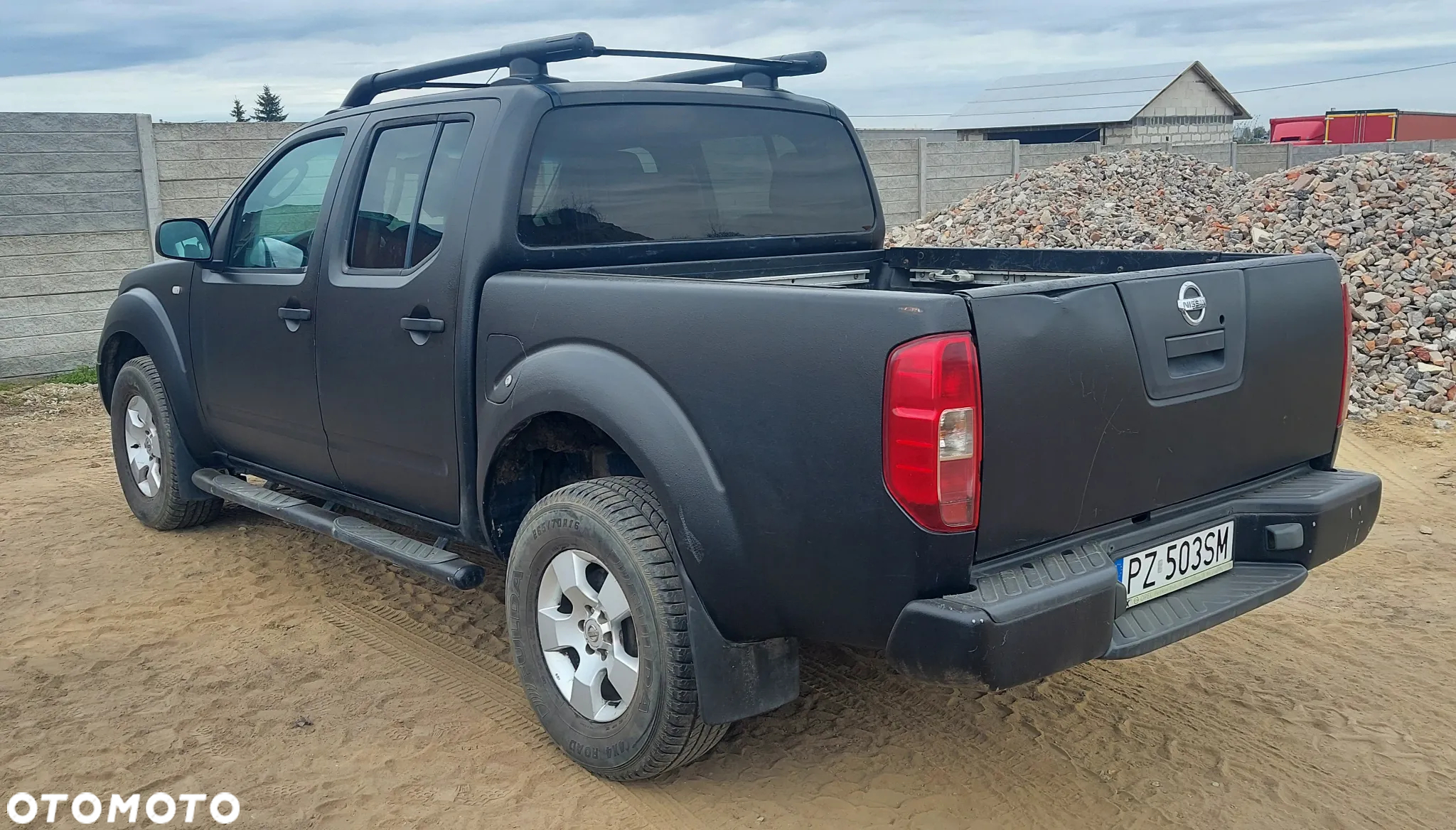Nissan Navara - 10