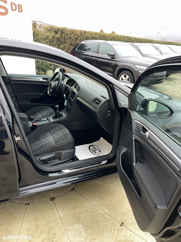 Volkswagen Golf 1.2 TSI BlueMotion Technology Lounge - 22