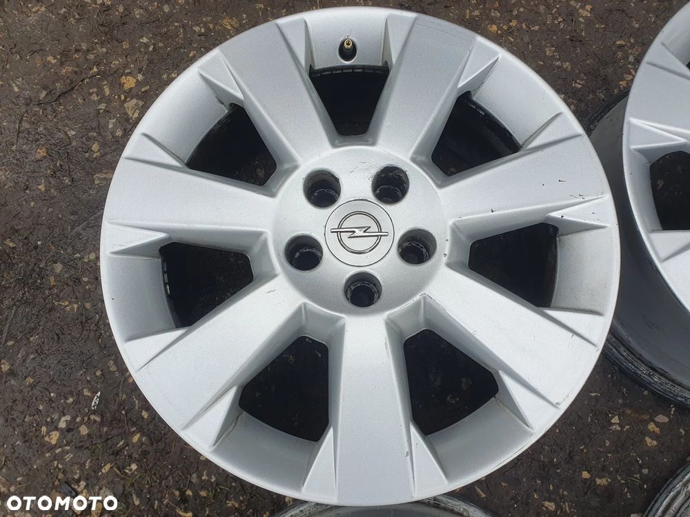 FELGI 7J R17 5x110 ET41 KOMPLET 4 SZT OPEL Vectra C Astra H Zafira B - 3