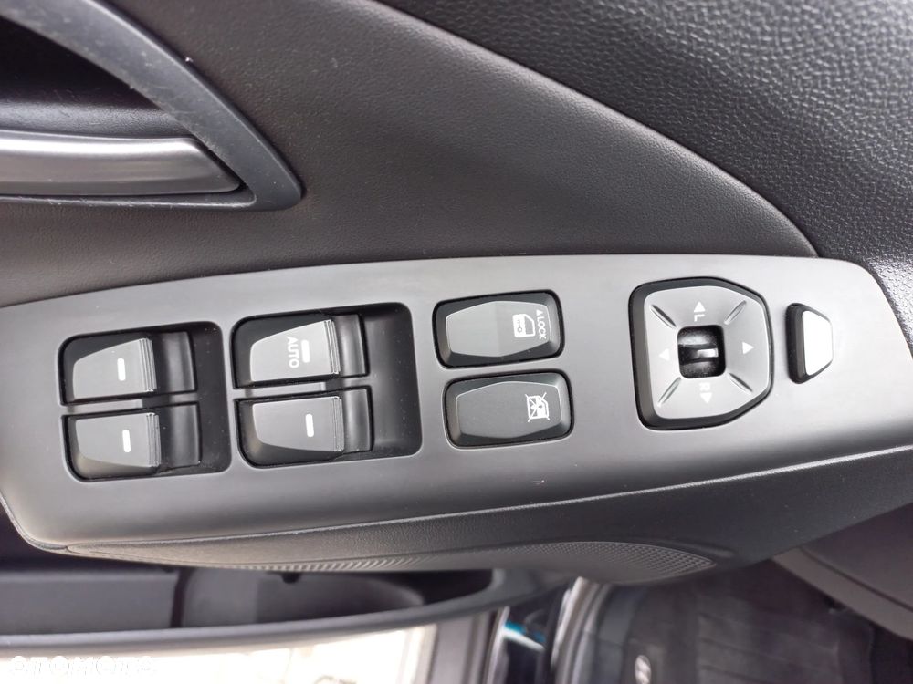 Hyundai ix35 1.6 GDI Comfort 2WD - 10