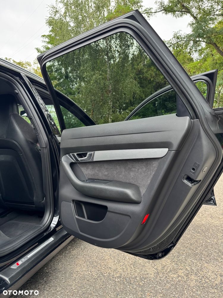 Audi A6 Avant 3.0 TDI DPF quattro tiptronic - 12