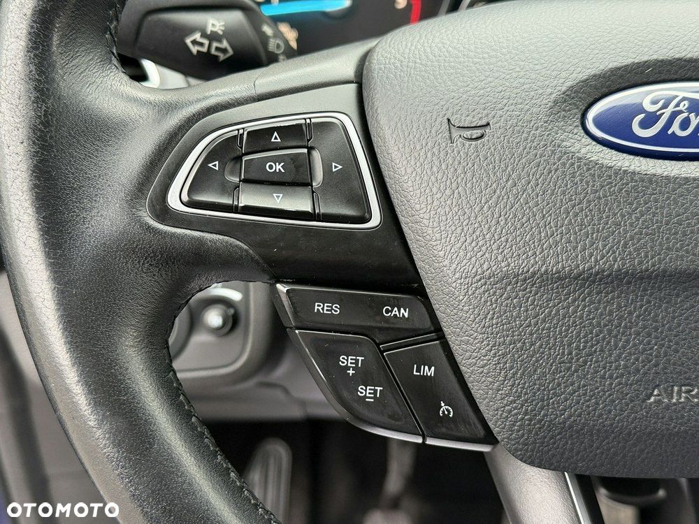 Ford Kuga 2.0 TDCi 4x2 Titanium - 11