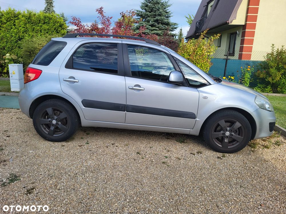 Suzuki SX4 1.6 Premium - 2